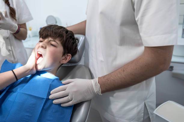 Best Emergency Dental Care for Broken or Chipped Teeth in Eidson Road, TX
